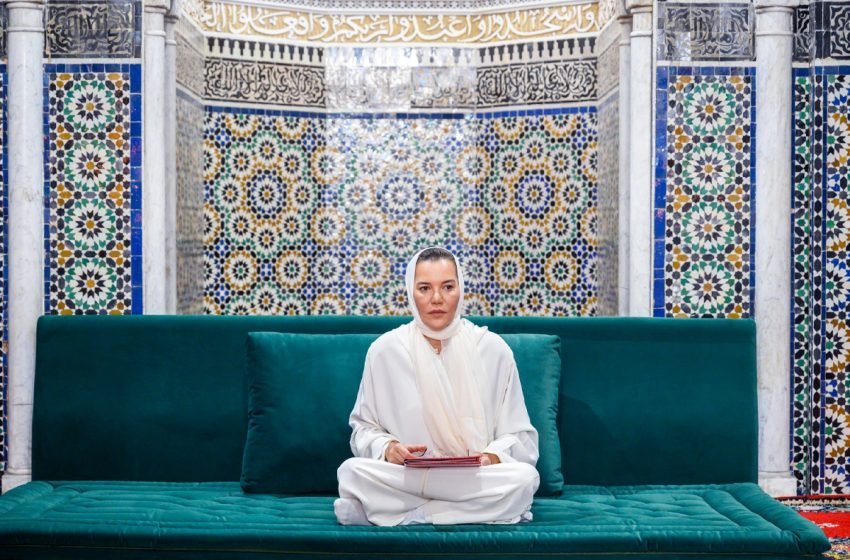 صاحبة السمو الملكي الأميرة للا حسناء تترأس حفلا دينيا إحياء للذكرى الخامسة والعشرين لوفاة جلالة المغفور له الملك الحسن الثاني