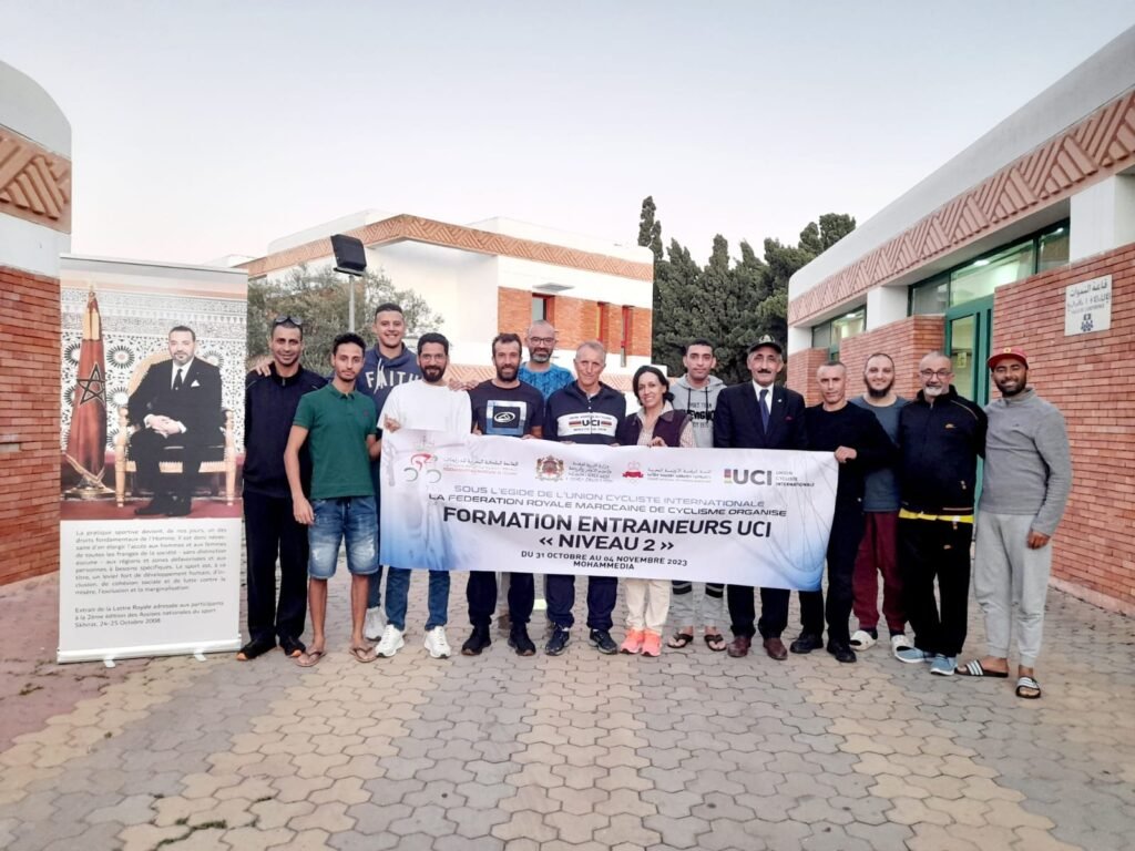 خبير الاتحاد الدولي للدراجات جيرار بيغون يشيد بالنهصة الرياضية التي يشهدها المغرب.