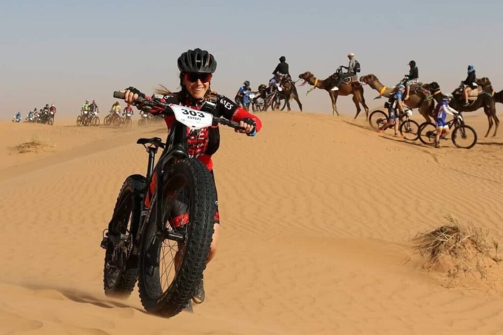 دراجات جبلية: انطلاق الدورة ال19 للحاق ” تيتان الصحراء المغربية “