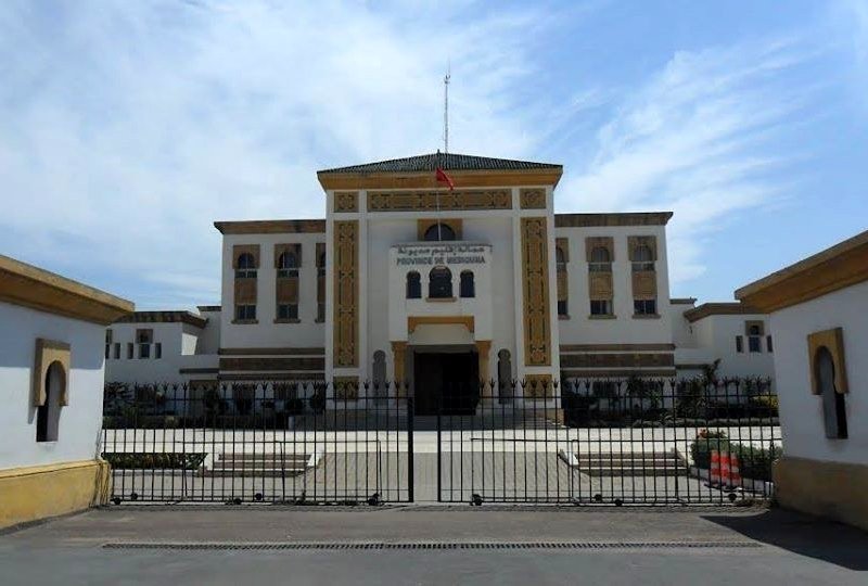 عمالة إقليم مديونة تنظم أسبوعا ثقافيا ورياضيا بالشراكة مع مسرح الفنون تحت شعار ( تجليات الدولة الإجتماعية في عيد العرش المجيد)