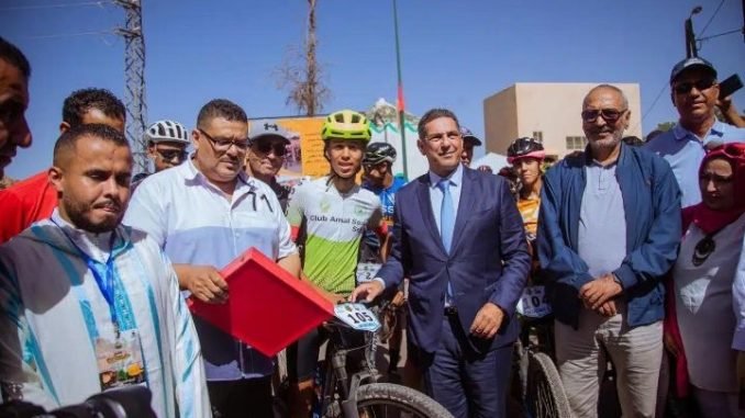 يوسف الساكن وفاطمة الزهراء الورديغي يفوزان بالجائزة الوطنية الكبرى للدراجات الجبلية بجماعة إيموزار إداوتنان
