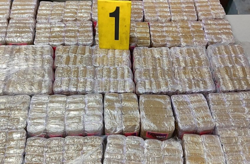 ميناء الدار البيضاء: إجهاض محاولة لتهريب 3,619 طن من مخدر الشيرا