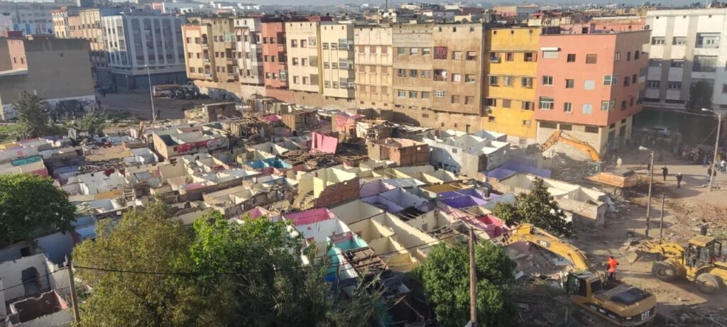 السلطات تُنهي عقود الصفيح بسيدي مومن وتُطلق مرحلة إدماج حضري جديد عبر “جنان السبيل”