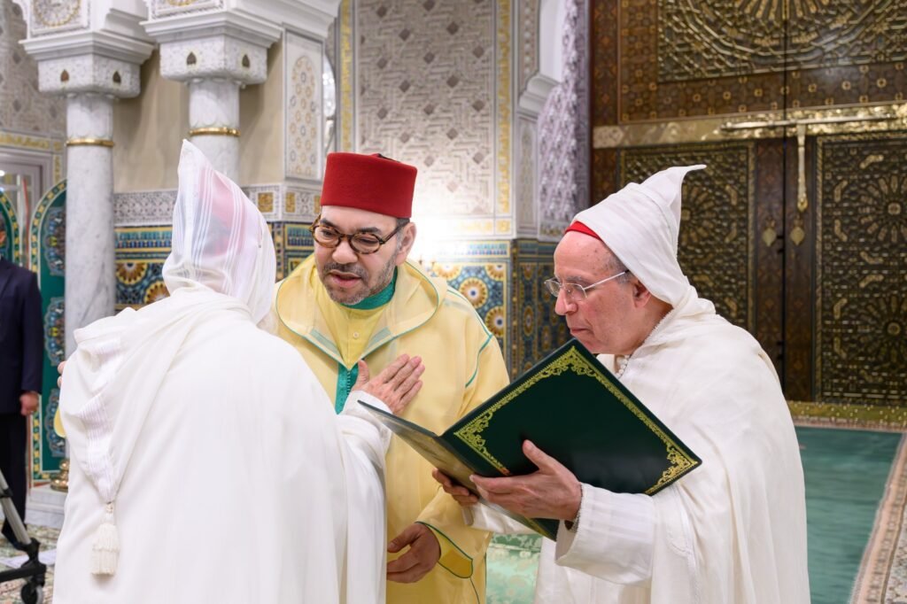 أمير المؤمنين يدعو الحجاج المغاربة إلى تمثيل بلدهم خير تمثيل وتجسيد قيم الإسلام المثلى