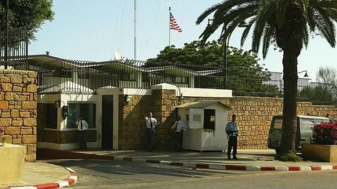 عطل تقني يوقف خدمات التأشيرات بالقنصلية الأمريكية في الدار البيضاء ويؤدي إلى إلغاء جميع مواعيد اليوم