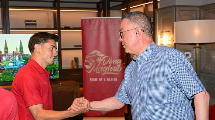 لقجع يزور معسكر المنتخب المغربي في نيوجيرسي قبل مواجهة البرازيل في كأس العالم 2026