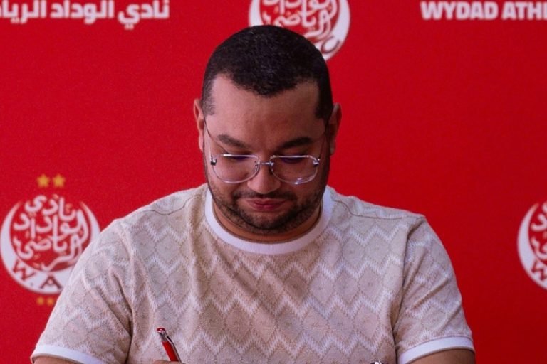 الوداد يفتح ملفات المرحلة السابقة بالأرقام.. إدارة العسري ترسم خطاً أحمر أمام الالتزامات المالية